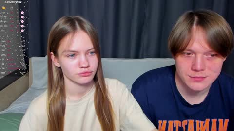 Snapshot of do_dick chatting on 5, 2, 2025 Polly and Kiriko online show from 5, 2, 2025