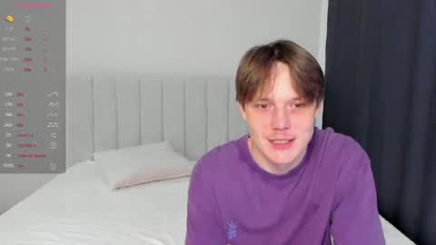 Snapshot of do_dick chatting on 22, 9, 2025 Polly and Kiriko online show from 22, 9, 2025