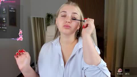 Snapshot of do_u_want_alice chatting on 17, 9, 2025 Alice online show from 17, 9, 2025