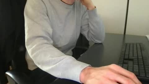 Snapshot of doctor_luv_69 chatting on 29, 4, 2026 doctor_luv_69 online show from 29, 4, 2026