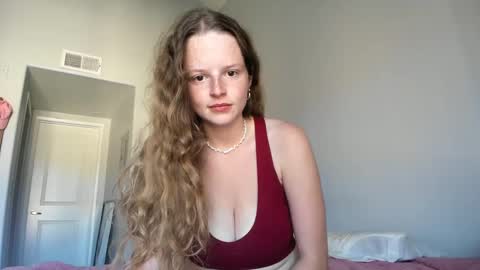 doeeyedpeach online show from 15, 9, 2025