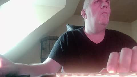 doggy2629 online show from 8, 2, 2026