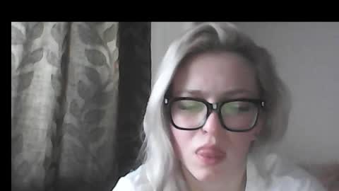 dolce_tempt online show from 15, 2, 2026