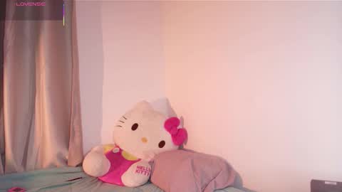 Snapshot of dolceangel__ chatting on 10, 11, 2025 Blair online show from 10, 11, 2025