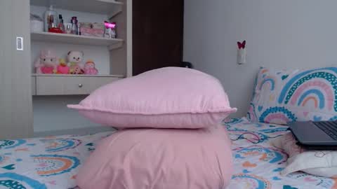 Dolcevainin online show from 11, 1, 2026