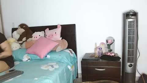 Auro and Santiago online show from 7, 2, 2025