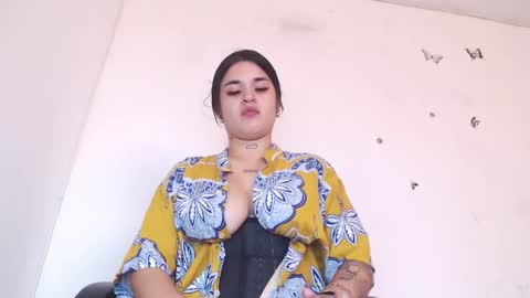 doll_and_thebrown online show from 22, 11, 2025