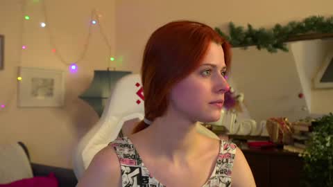 Snapshot of doll_lesli chatting on 28, 12, 2024 Your doll Lesli online show from 28, 12, 2024