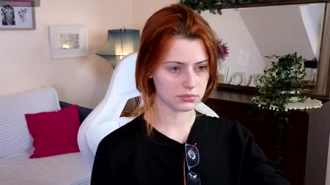 Snapshot of doll_lesli chatting on 29, 1, 2025 Your doll Lesli online show from 29, 1, 2025