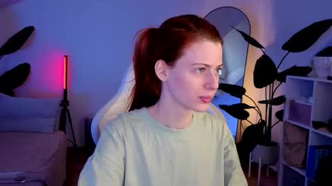 Your doll Lesli online show from 5, 12, 2025