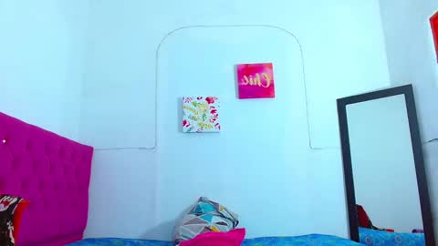  KRISTAL  online show from 5, 3, 2025