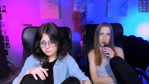 doll_vey online show from 21, 11, 2025