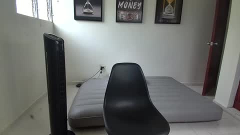 DollarHot30 online show from 28, 10, 2025