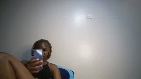 dollberry online show from 7, 12, 2024