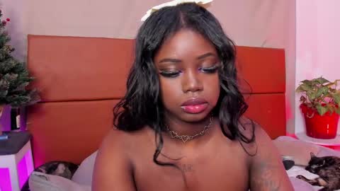 emily --  online show from 18, 12, 2024