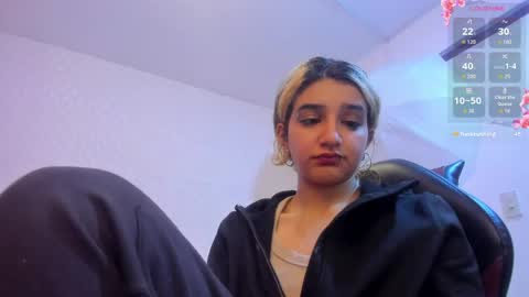 Dolly pocket online show from 15, 4, 2026