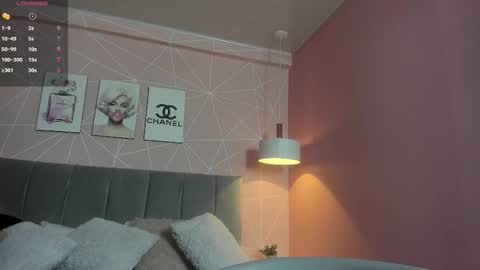 Call me Zoe  online show from 21, 10, 2025