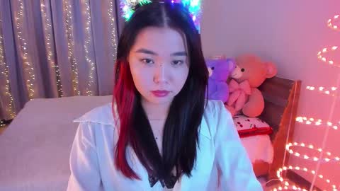 Snapshot of dollyiaa chatting on 16, 12, 2025 Dollya online show from 16, 12, 2025