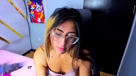 dollyjuicy1 online show from 2, 12, 2024