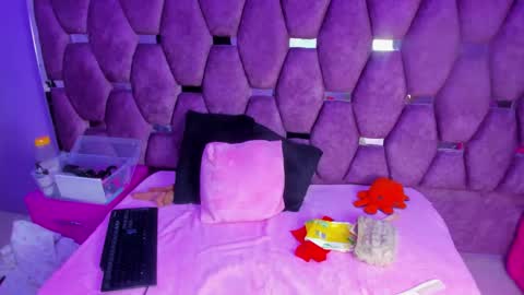 dollyjuicy1 online show from 3, 10, 2025
