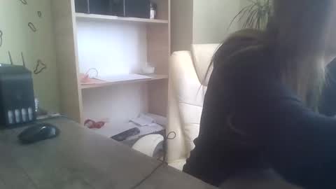 Snapshot of dollyroma chatting on 11, 11, 2025 DollyRoma online show from 11, 11, 2025