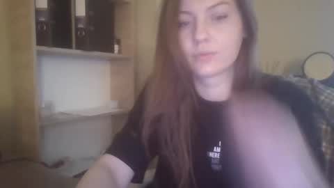 Snapshot of dollyroma chatting on 17, 11, 2025 DollyRoma online show from 17, 11, 2025