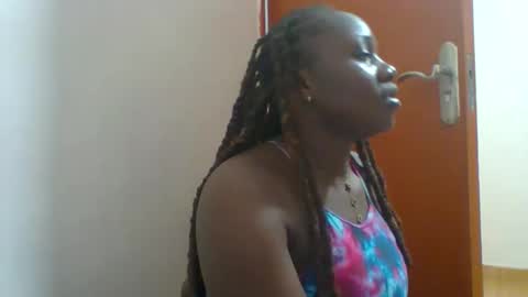 dollyvee online show from 26, 3, 2026