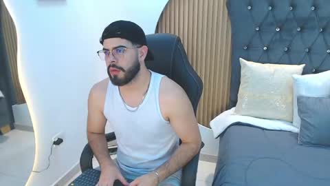 Snapshot of domboy_ chatting on 14, 5, 2026 domboy online show from 14, 5, 2026