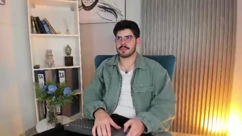 Snapshot of domboy_ chatting on 20, 6, 2026 domboy online show from 20, 6, 2026
