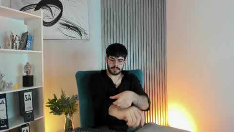 Snapshot of domboy_ chatting on 2, 7, 2026 domboy online show from 2, 7, 2026