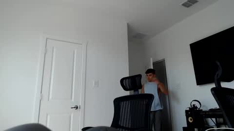 Snapshot of domd3 chatting on 15, 9, 2025 Dom online show from 15, 9, 2025