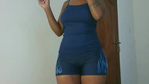 Snapshot of domecesy chatting on 13, 10, 2025 Amarie noels online show from 13, 10, 2025