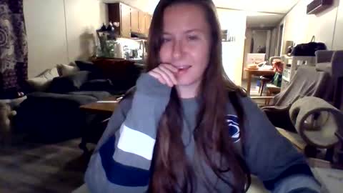 Mia K. online show from 10, 6, 2026