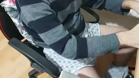 dominantboy77 online show from 1, 2, 2025