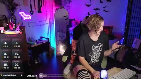 Bigbearnbunnyboy online show from 6, 11, 2025