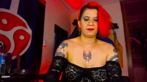Dom Blue online show from 23, 1, 2025