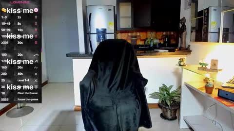 SANTI  independent model online show from 11, 9, 2025