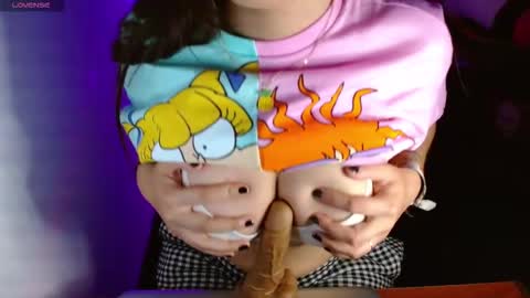   online show from 21, 9, 2025