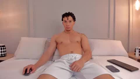 Dominick Star online show from 20, 11, 2025