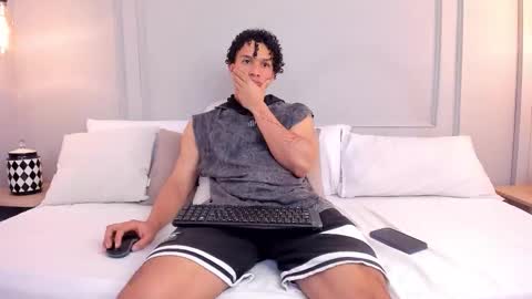 Dominick Star online show from 29, 11, 2025