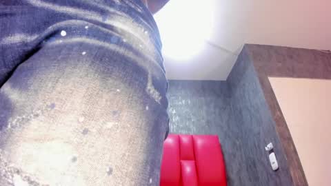 Dominicscott online show from 8, 4, 2026