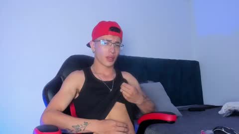 Snapshot of dominik_blake chatting on 13, 4, 2026 Dominik online show from 13, 4, 2026