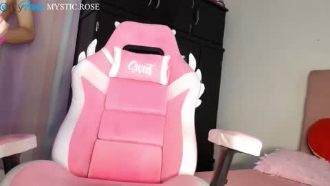   online show from 24, 9, 2025