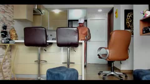 Only fans Ronnie col---InstaRonniecolleman  online show from 27, 2, 2025