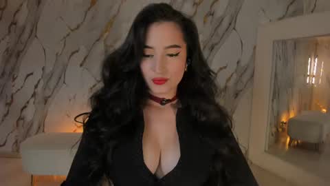 Dominique online show from 11, 7, 2026