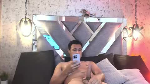 Snapshot of dominus_dark chatting on 16, 5, 2026 dominous online show from 16, 5, 2026