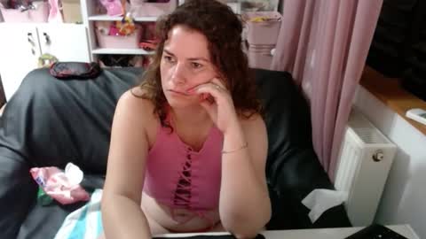 Snapshot of domsublady chatting on 28, 9, 2025 Mistress online show from 28, 9, 2025