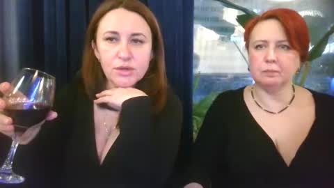 Tatiana 43 curvy sexy body and Joanna redhead 39 years online show from 22, 1, 2025