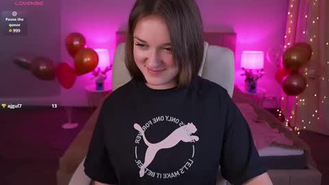 Snapshot of donnalust chatting on 13, 2, 2025 DONNA online show from 13, 2, 2025