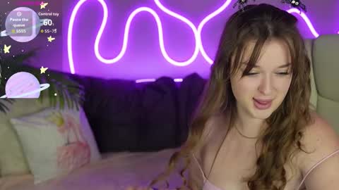 Snapshot of donnalust chatting on 31, 10, 2025 DONNA online show from 31, 10, 2025